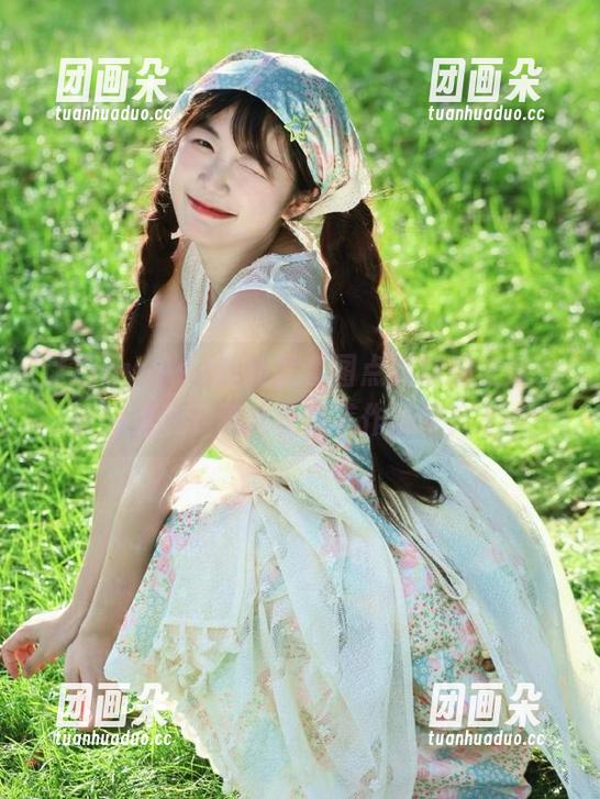 让Tiny Asa的和服套图点亮你的生活，快来免费下载这些精美作品吧！.txt